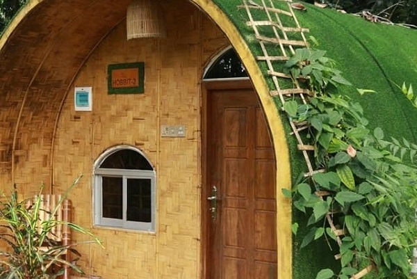 Deluxe Hobbit 1